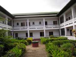 Centro mí©dico Marí­a Rafols